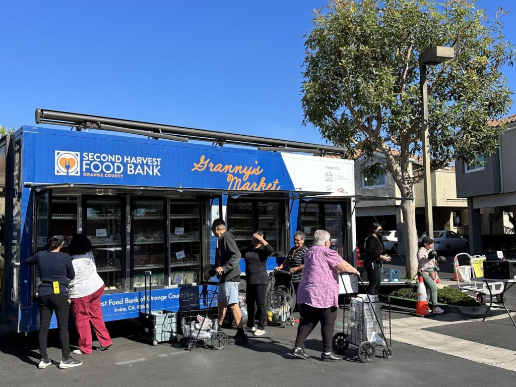 Park it Market Senior Mobile Pantry Second Harvest Food Bank Orange County